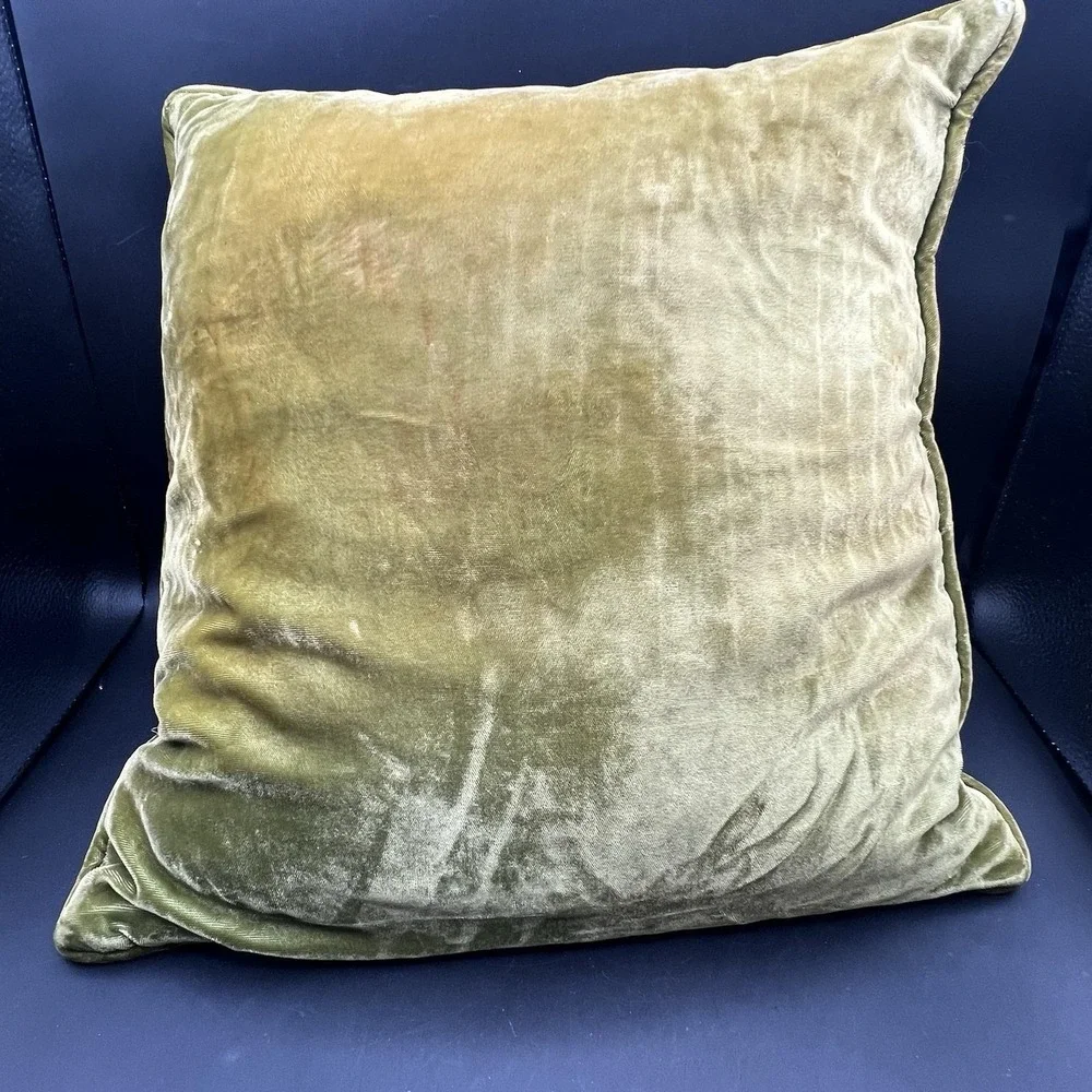 VTG Floral Tapestry Pillow Yellow w/ Bright flowers Needlepoint 15x15 Velvet Bck